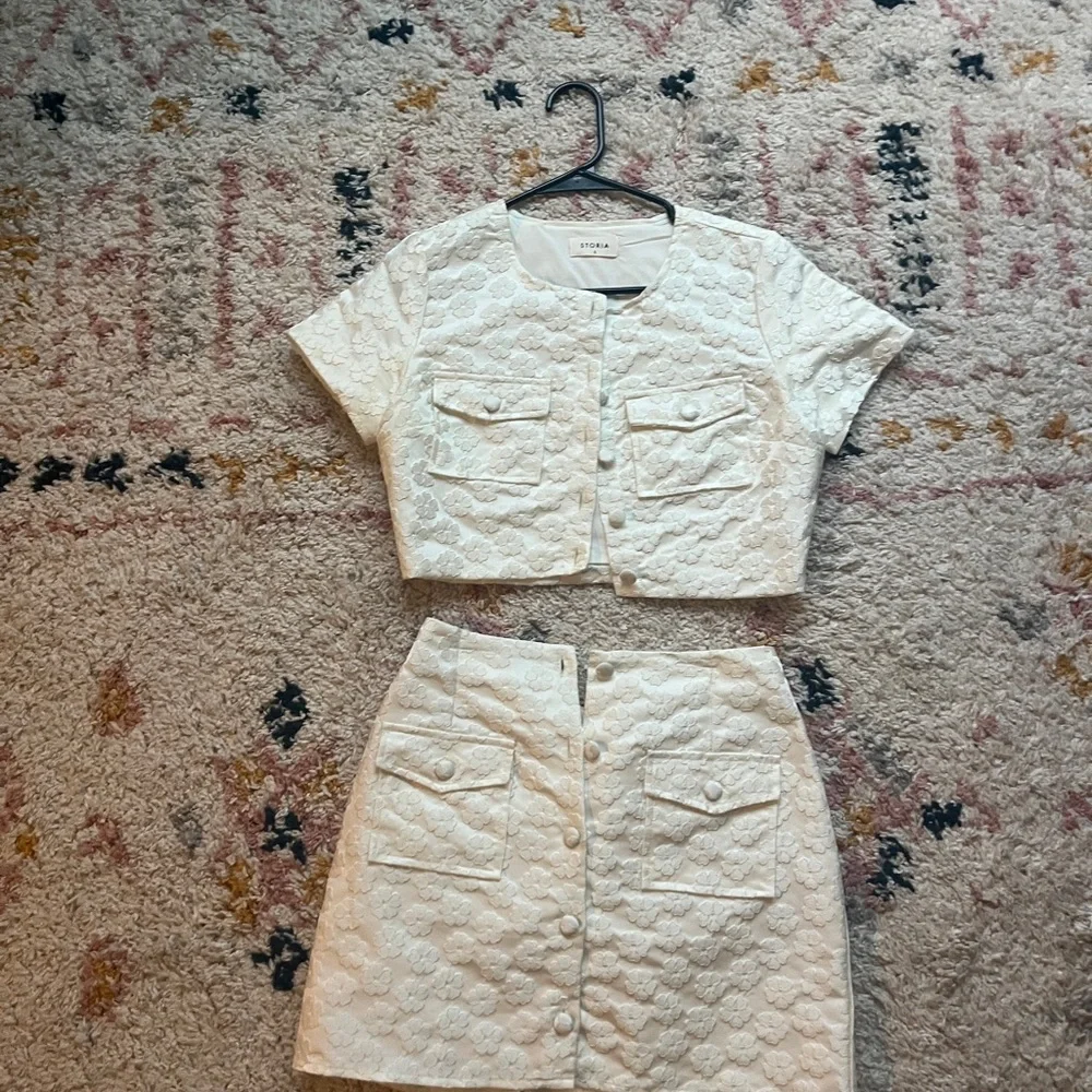 White Textured Two-Piece Set - Picture 1 of 3